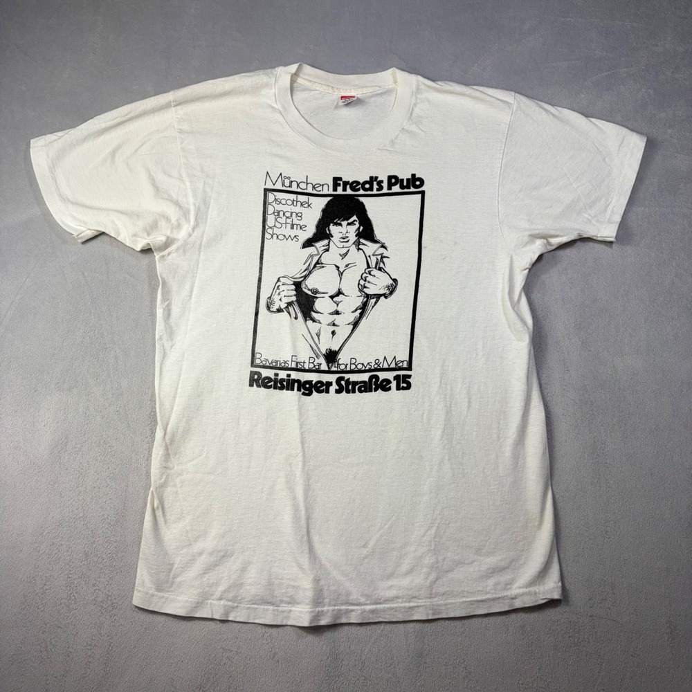 Vintage Hanes Freds Pub Munchen Gay Bar T-Shirt White Large Single Stitch 80s